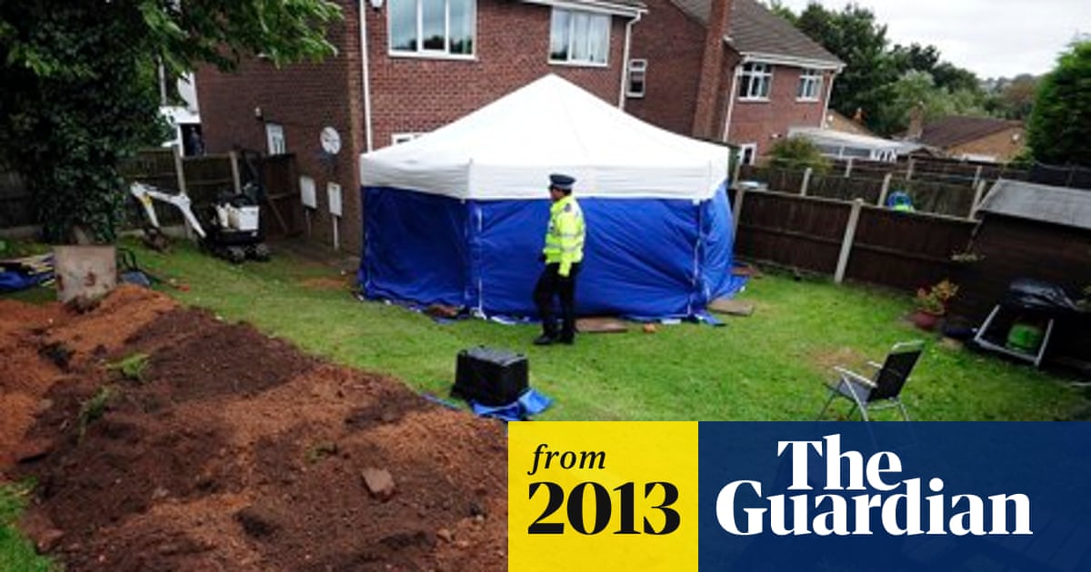 Bodies Found In Mansfield Garden Could Be Elderly Couple Police