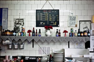 Pie and Mash Shops: Interior of G Kelly, Bethnal Green Road