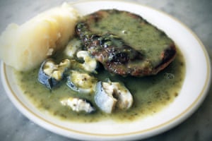 Pie and Mash Shops: Pie and mash at F Cooke, Hoxton