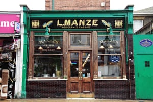 Pie and Mash Shops: L Manze in Walthamstow
