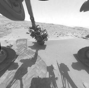A Month in Space: Twelve Months in Two Minutes; Curiosity's First Year on Mars