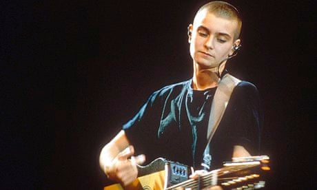SINEAD O'CONNOR PERFORMING IN BERLIN, GERMANY - 1990