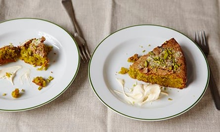 Cook - olive oil (pistachio, cardamom and olive oil cake)