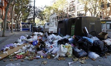 Madrid rubbish on street