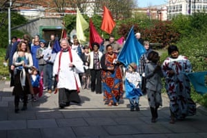 Church congregations: colourful clothed people walking