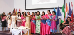 Church congregations: Filipinos national dress singing