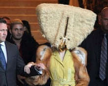Lady Gaga wears world's first flying dress - video | Lady Gaga | The Guardian Lady Gaga wears world's first flying dress - video | Lady Gaga | The Guardian
