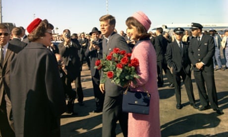 Kennedys arriving in Dallas