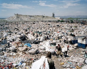 Big Pic - South Africa: rubbish tip in South Africa 