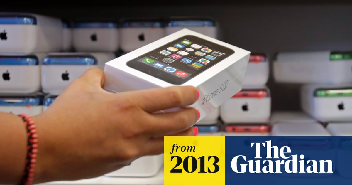 Iphone 5s Makes Rapid Start In China And Hits 10 Of Iphones In Use Data Shows Iphone 5s The Guardian