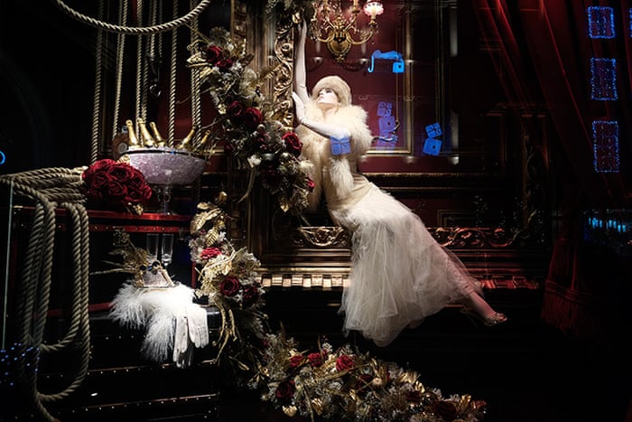 Christmas Shop Window Displays In London Life And Style The