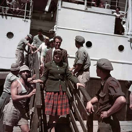New immigrants disembarking from the Theodor Herzl, near Haifa, Israel], 1949 -50