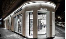 Clothes on display at the new Zara megastore at Boulevard Austria de  València, on December 2, 2022, in Valencia, Valencia (Spain). The concept  of this megastore replicates the model of other megastores