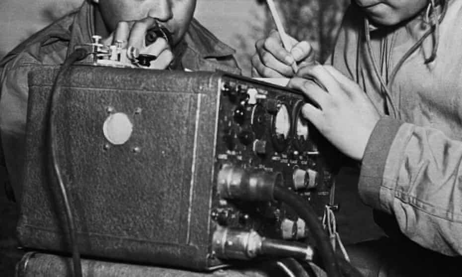 field radio second world war