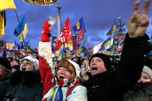 Ukrainian protests pro-European protesters independence square government opposition