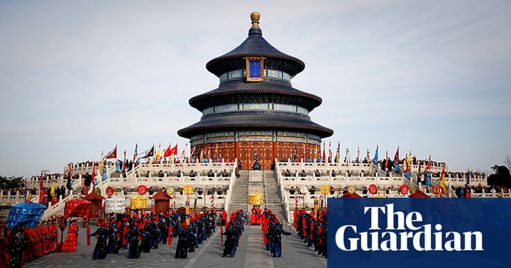 Rat wearing hi-res stock photography and images Chinese new year celebrations around the world - in pictures | Life and