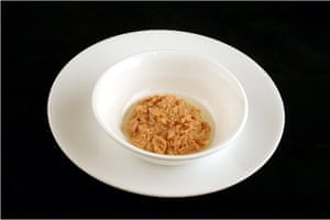 200 calories gallery: Canned Tuna Packed in Oil