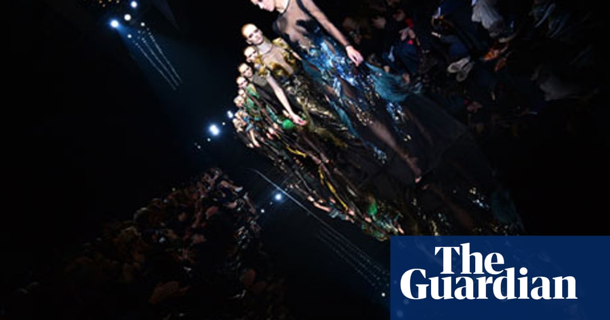 Milan fashion week: Gucci's 'dangerous femininity' brings killer heels ...