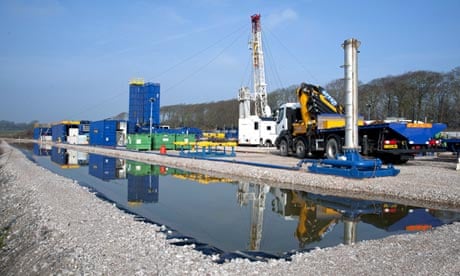 Cuadrilla shale gas drilling rig preparing for 'fracking'