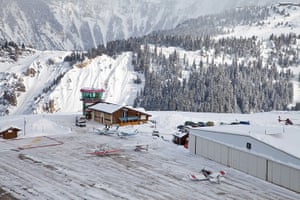 Tricky airports: Courchevel, French Alps