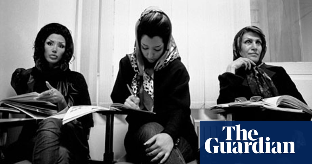 The Beauty Obsession Feeding Iran S Voracious Cosmetic Surgery Industry Iran The Guardian