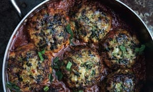 Codcakes in tomato sauce