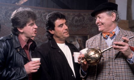 Chris Jury, Ian McShane and Dudley Sutton in Lovejoy