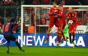 Arsenal v Bayern: Arsenal's Santi Cazorla fires a free-kick into the Bayern wall 