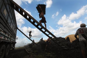 The Faces Of Modern Day Slavery In Pictures Global