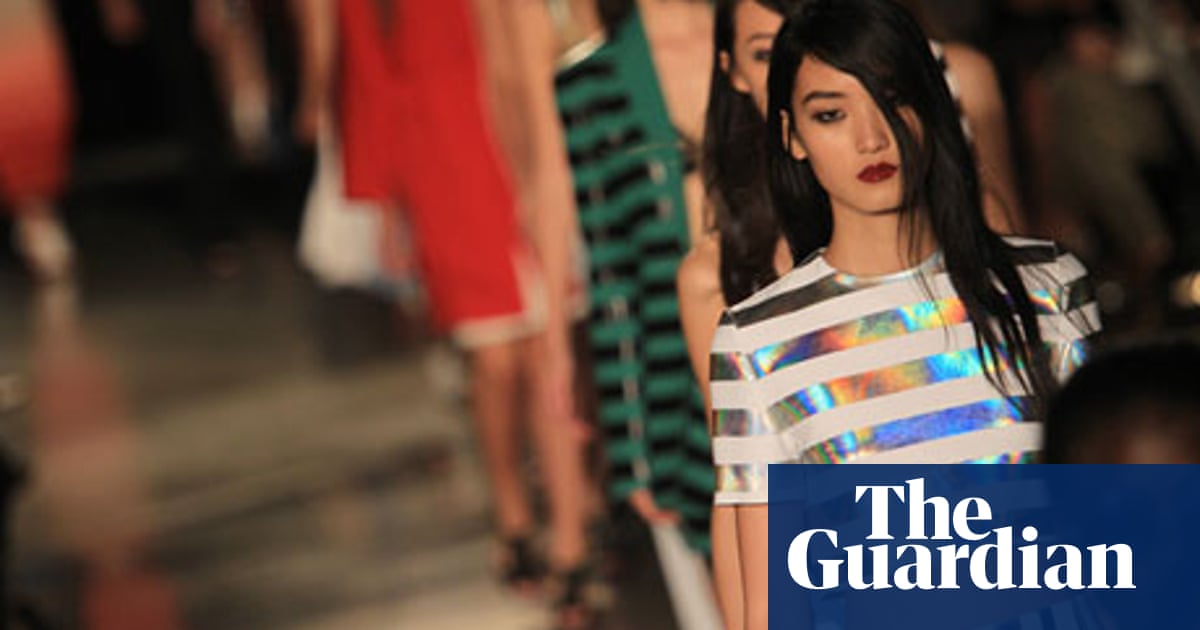 The Crop Top Is Back But Don T Panic Fashion The Guardian