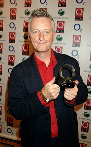 Bily Bragg: 2007: Billy Bragg poses with the Q Classic Songwriter Award