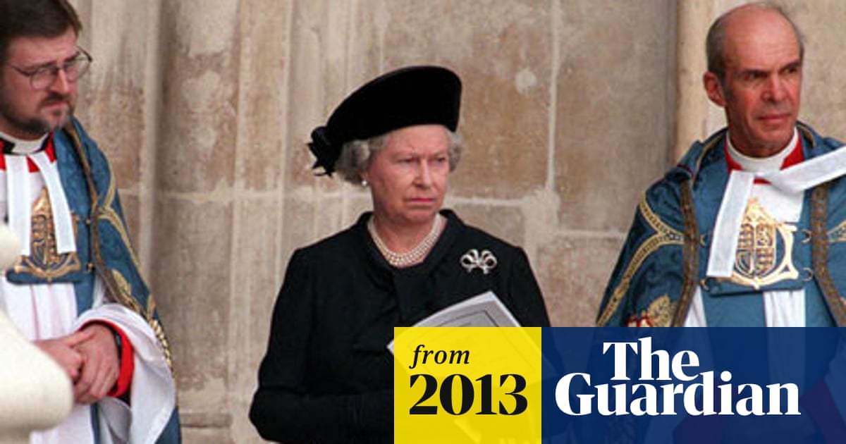 Queen Made Personal Decision To Attend Lady Thatcher S Funeral Margaret Thatcher The Guardian