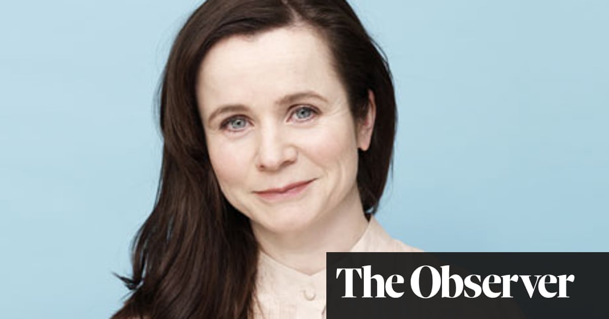 Pictures of emily watson