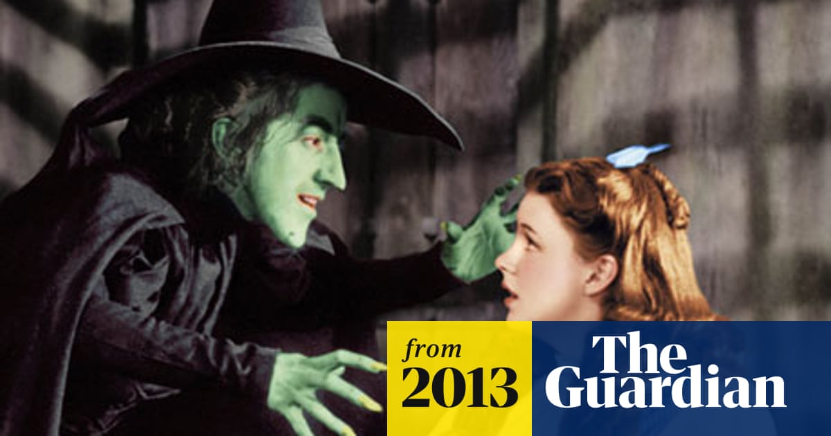 Anti Thatcher Campaign Narrowly Fails To Take Ding Dong To No 1 In Charts Margaret Thatcher The Guardian