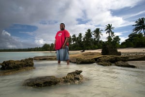 Kiribati: Sea level rising threaten Pacific Islands
