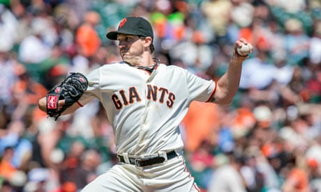 Barry Zito keeps calm and finds form as San Francisco Giants sweep