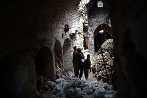 Aleppo mosque damage: Aleppo's iconic Umayyad Mosque in ruins
