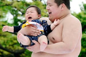Nakizumo Festival: Nakizumo Crying Baby Festival in Tokyo