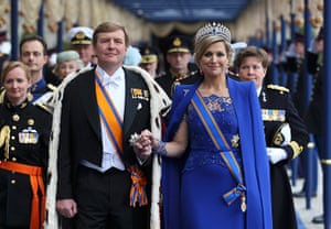 King Willem inauguration: King Willem-Alexander and his wife Queen Maxima walk 
