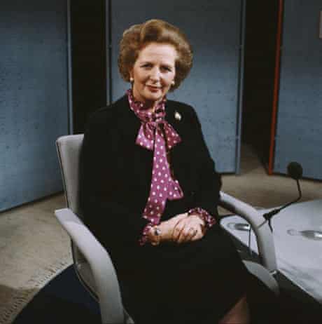 The Margaret Thatcher Look From The Pearls To The Handbag Fashion The Guardian