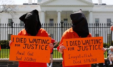 Protestors call for the closure of the Guantánamo Bay prison camp