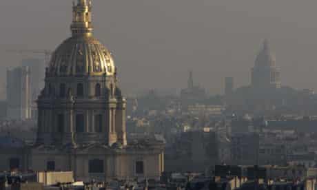 Les Invalides church in the seventh district of Paris where La Rochefoucault school is located