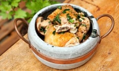 Chicken with mushrooms and cumin