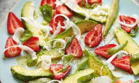 Hugh Fearnley-Whittingstall's strawberry & avocado salad