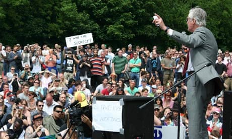 Michael Meacher addresses the fringe crowd.