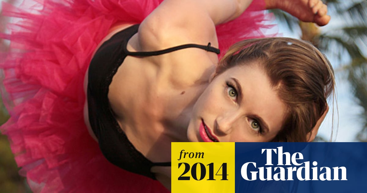 Edward Snowden S Girlfriend Lindsay Mills Lost And Alone After Whistleblower Flees To Hong Kong