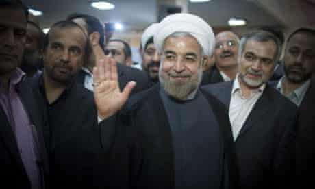 Hassan Rouhani chooses image of key to symbolise presidential campaign 