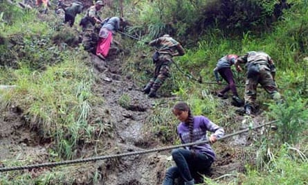 Indian landslides rescue