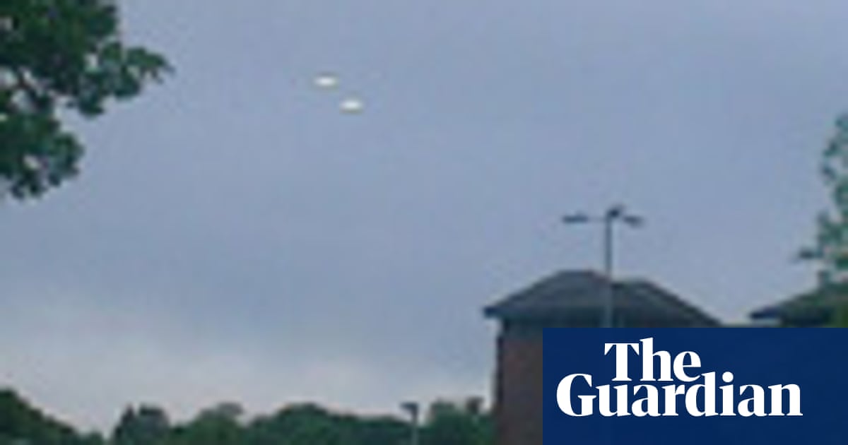 Top 10 Ufo Sightings From Roswell To A Pub In Berkshire Ufos The Guardian Top 10 Ufo Sightings From Roswell To A Pub In Berkshire Ufos The Guardian