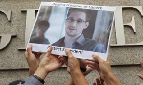 Edward Snowden supporters demonstrate outside the US consulate in Hong Kong